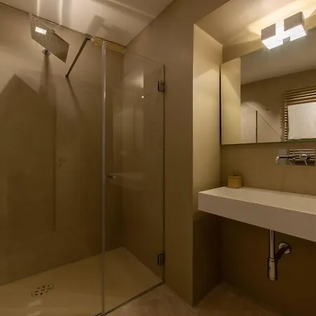Lu Leccio, Superior 山林小屋